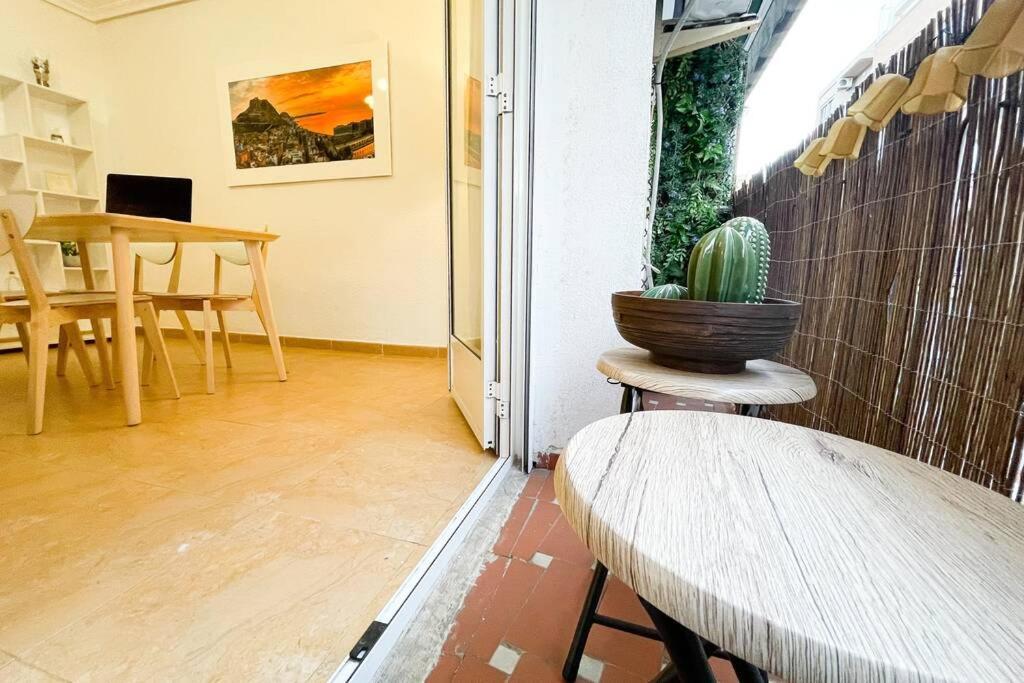 Coqueto Y Amplio Apartamento A 15 Min De La Playa Αλικάντε Εξωτερικό φωτογραφία