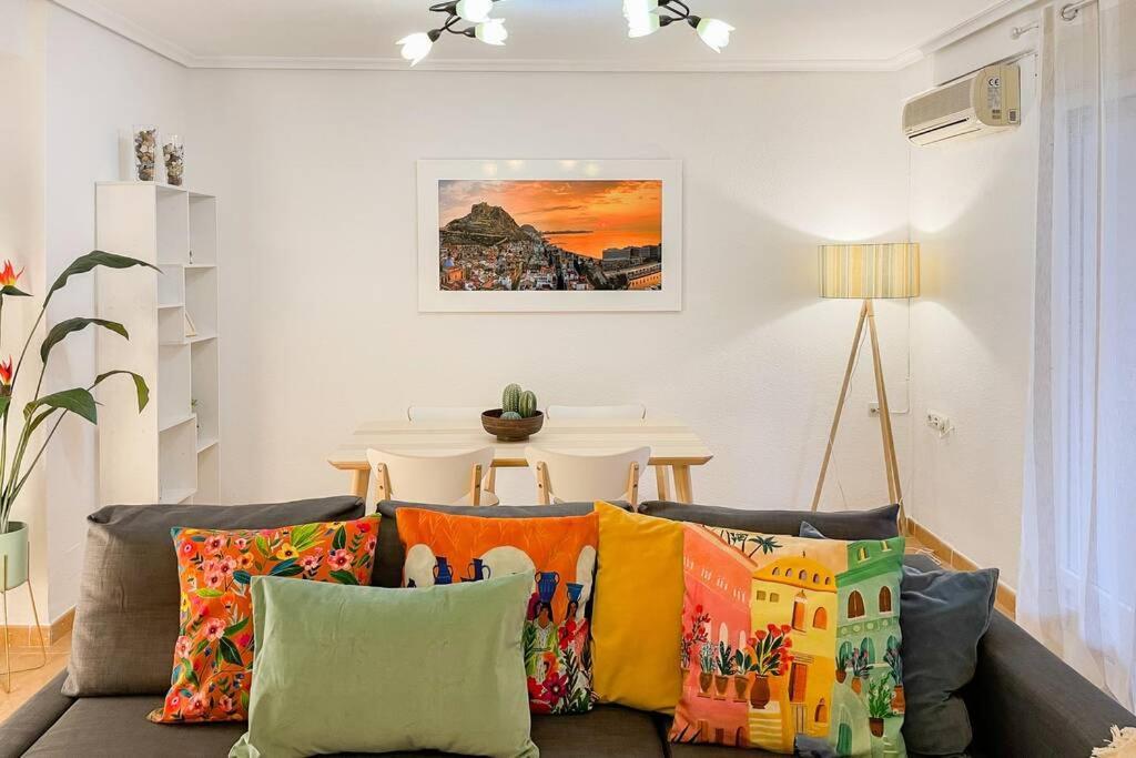 Coqueto Y Amplio Apartamento A 15 Min De La Playa Αλικάντε Εξωτερικό φωτογραφία