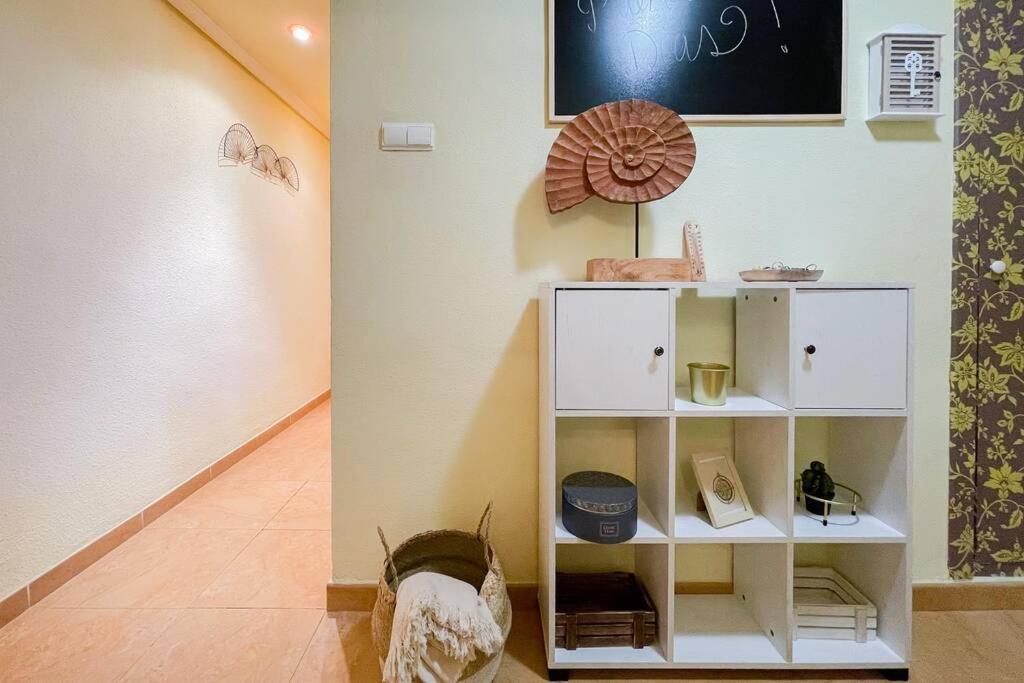 Coqueto Y Amplio Apartamento A 15 Min De La Playa Αλικάντε Εξωτερικό φωτογραφία